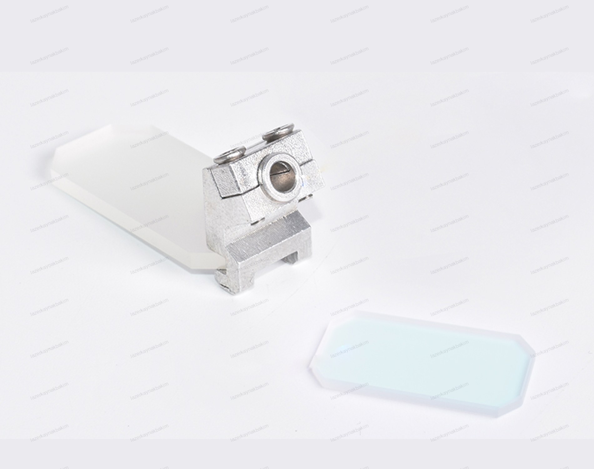 Ayna - Reflector 22.5x17x2.9 mm